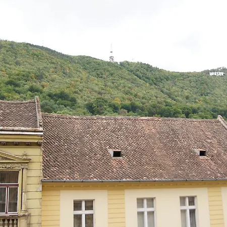 Stylish Kronstadt Lägenhet *